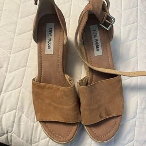Steve Madden wedges